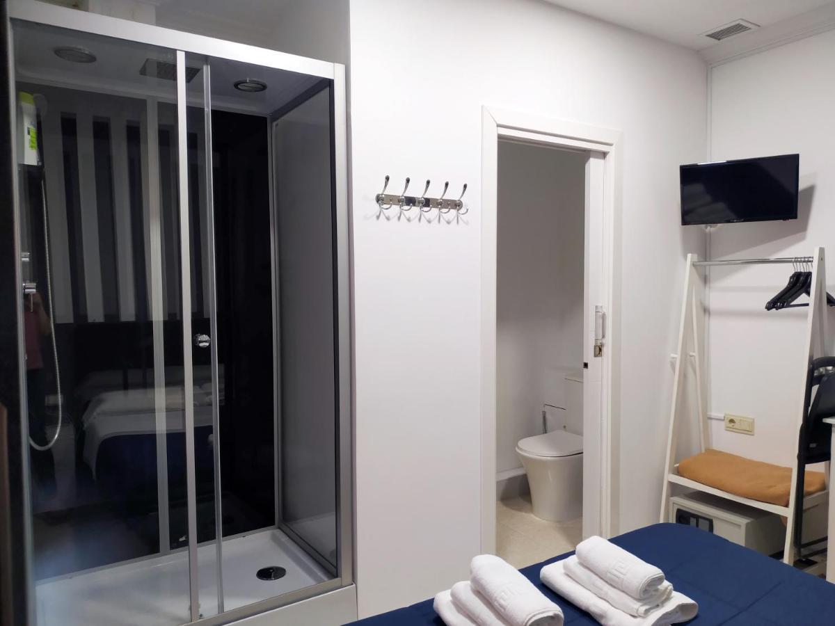 Flats Friends Plaza De La Reina Hotel Valencia Ngoại thất bức ảnh