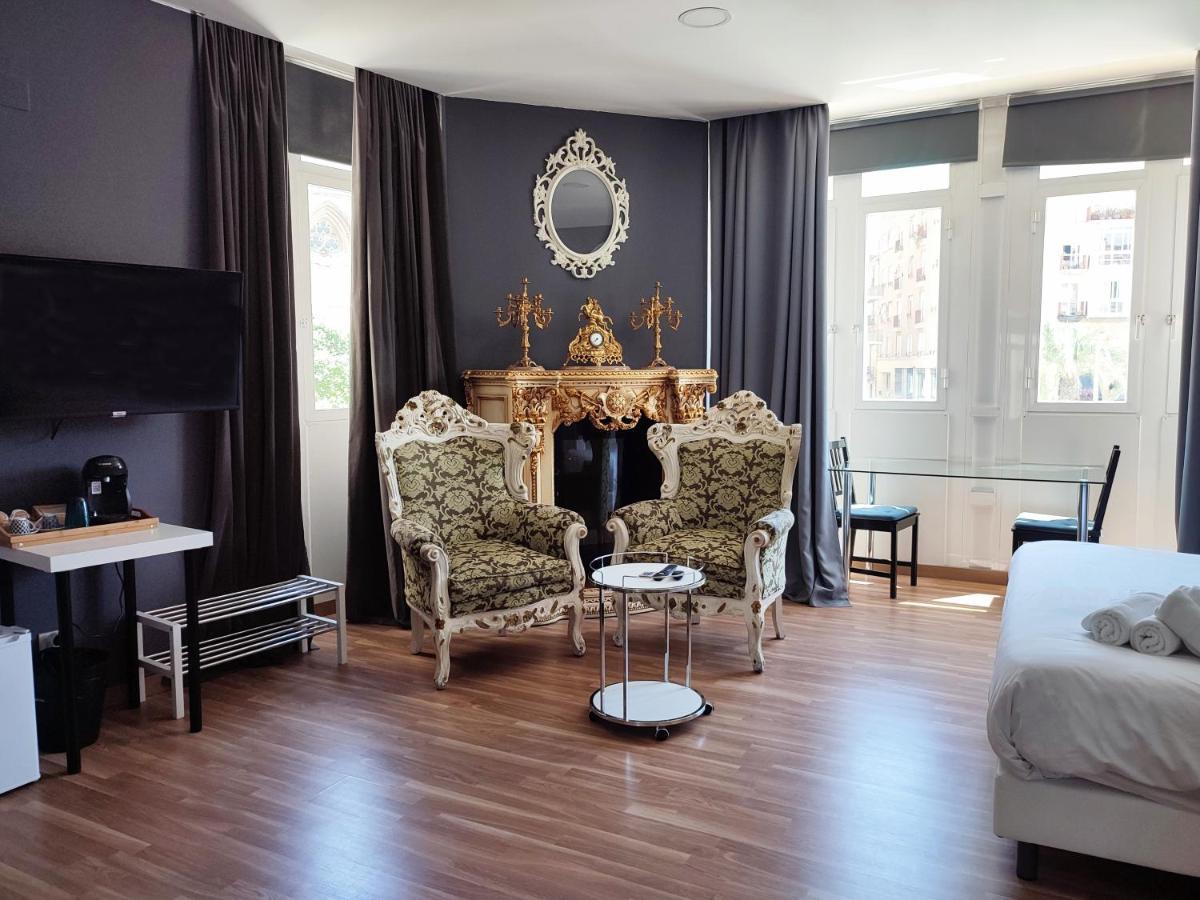 Flats Friends Plaza De La Reina Hotel Valencia Ngoại thất bức ảnh