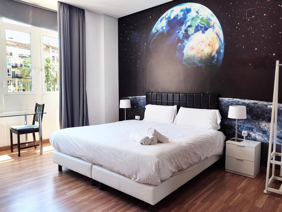 Flats Friends Plaza De La Reina Hotel Valencia Ngoại thất bức ảnh