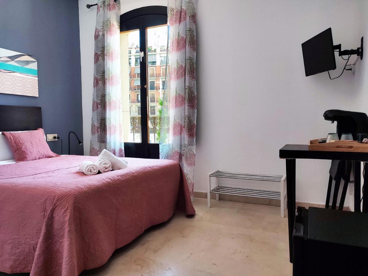 Flats Friends Plaza De La Reina Hotel Valencia Ngoại thất bức ảnh