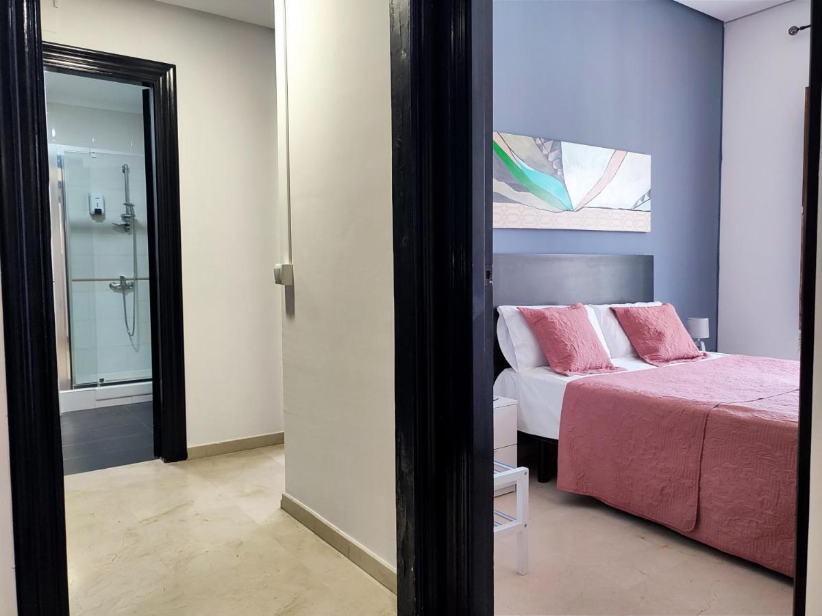 Flats Friends Plaza De La Reina Hotel Valencia Ngoại thất bức ảnh